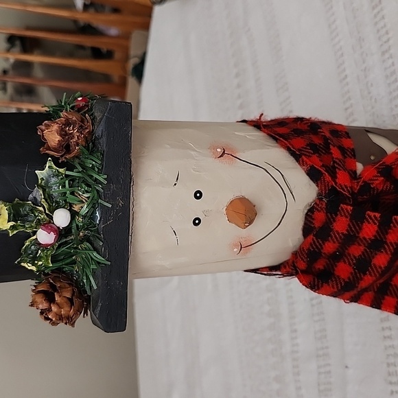 Hand Painted wooden snowman top hat candle holder plaid scarf Holiday Decoration - Picture 7 of 8